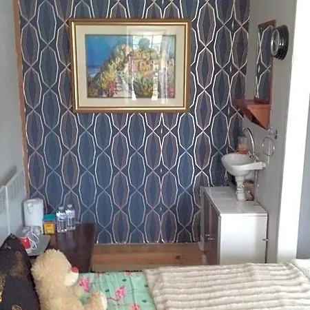 Bed & Breakfast White House